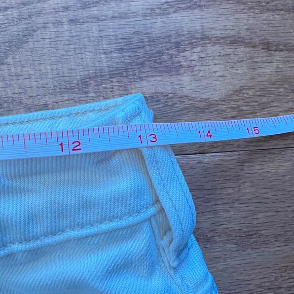 Free People Skirt Size 24 White Bailey Denim Mini Raw Frayed Hem - Picture 4 of 9